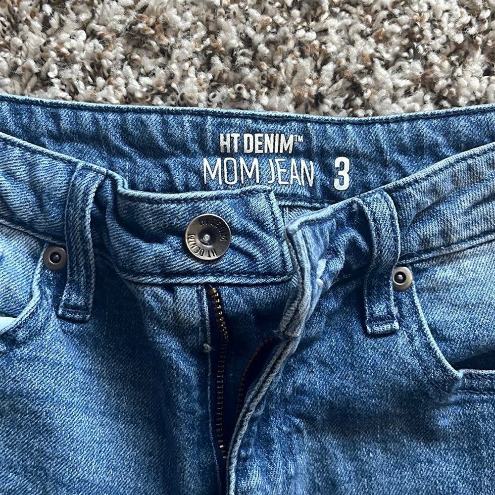 Mom Jeans- great condition only worn a few times.